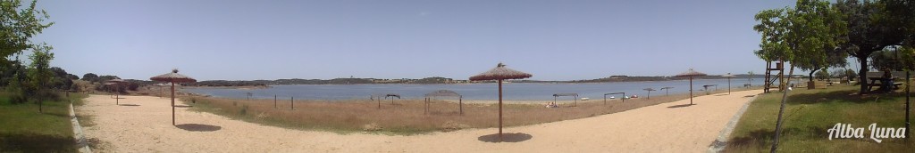 La playa de Cheles en Extremadura